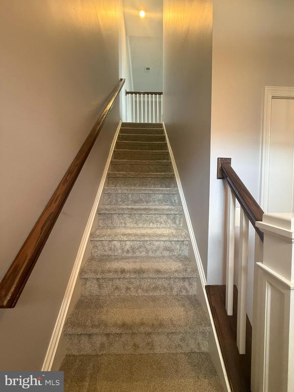 23315 MILLTOWN KNOLL SQUARE 104