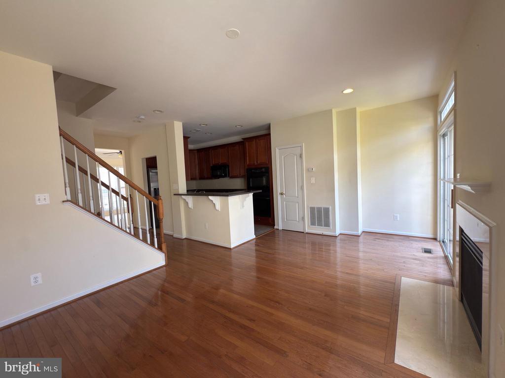 21929 BAYARD TERRACE
