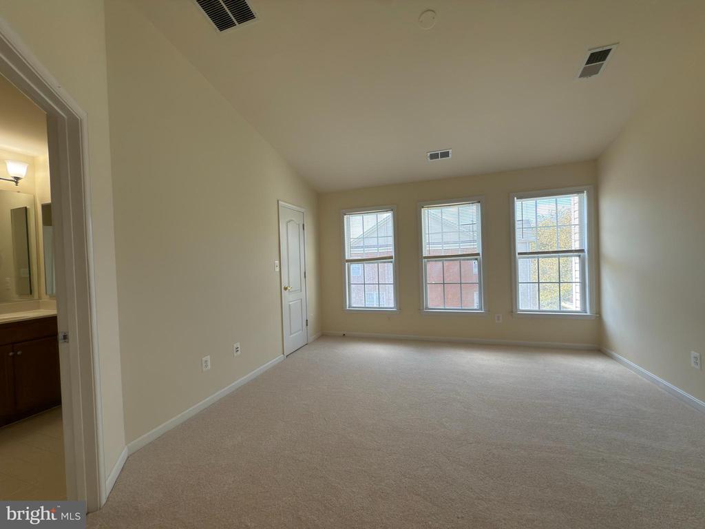 21929 BAYARD TERRACE