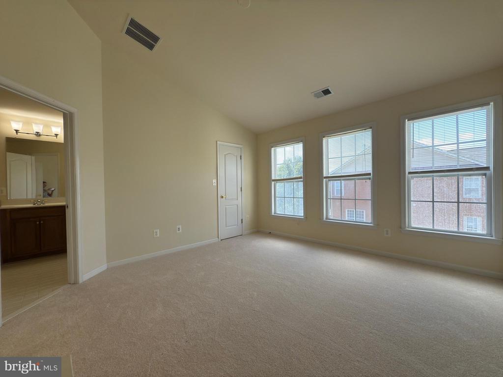 21929 BAYARD TERRACE