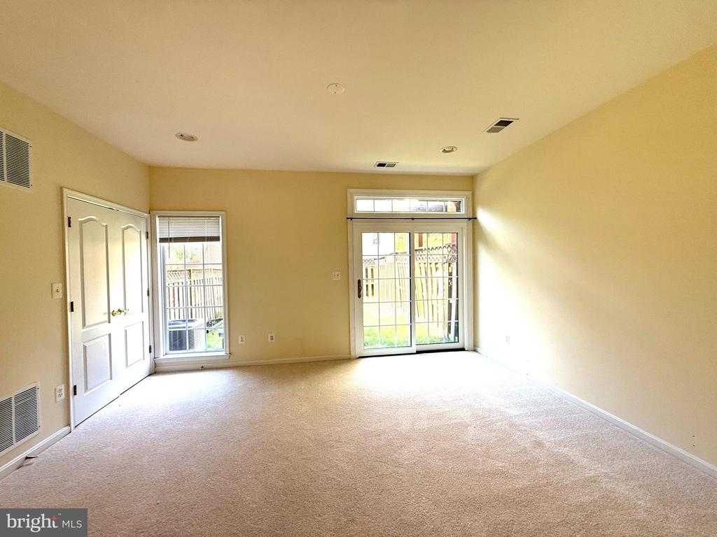 21929 BAYARD TERRACE