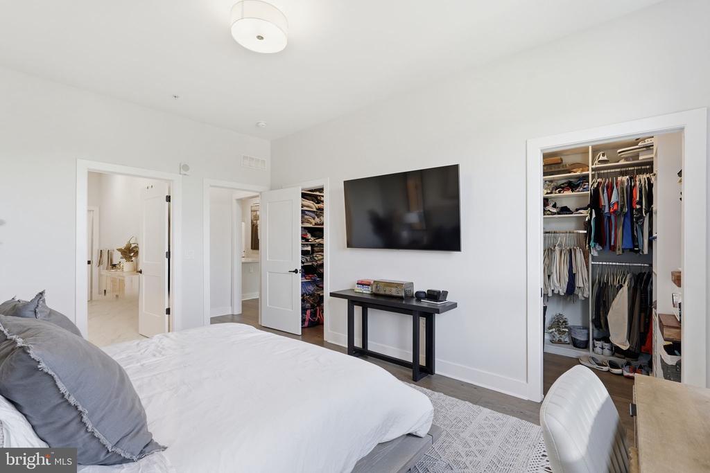44691 WELLFLEET DRIVE Unit: 209