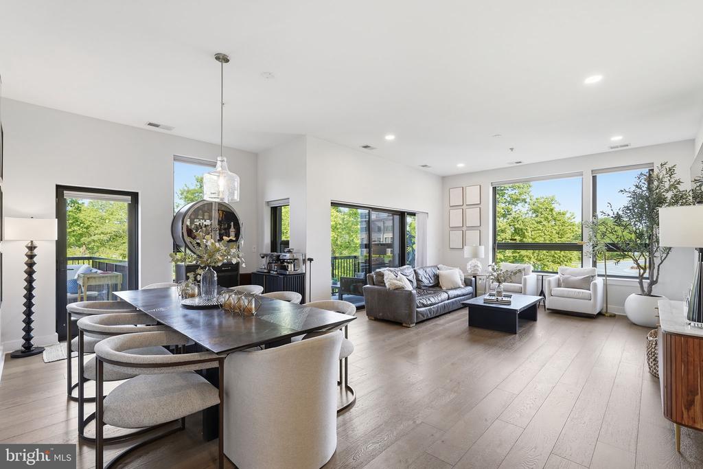 44691 WELLFLEET DRIVE Unit: 209
