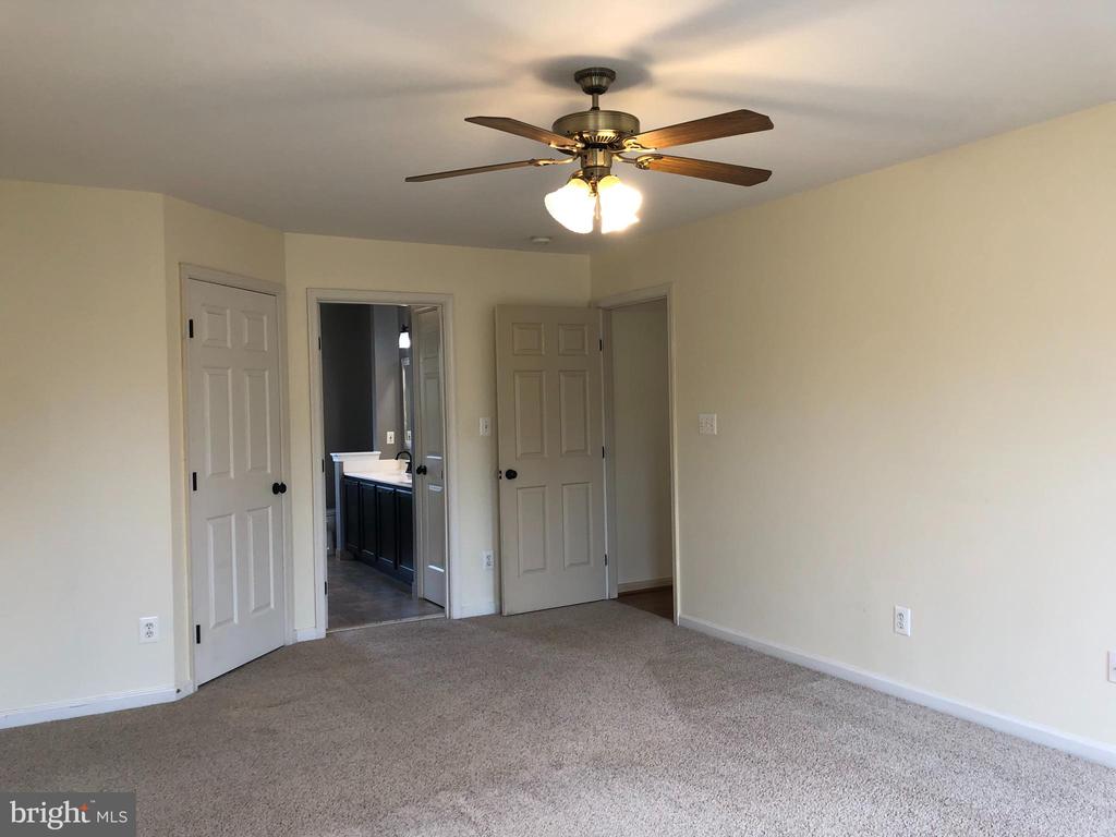 6921 CONLEY PLACE