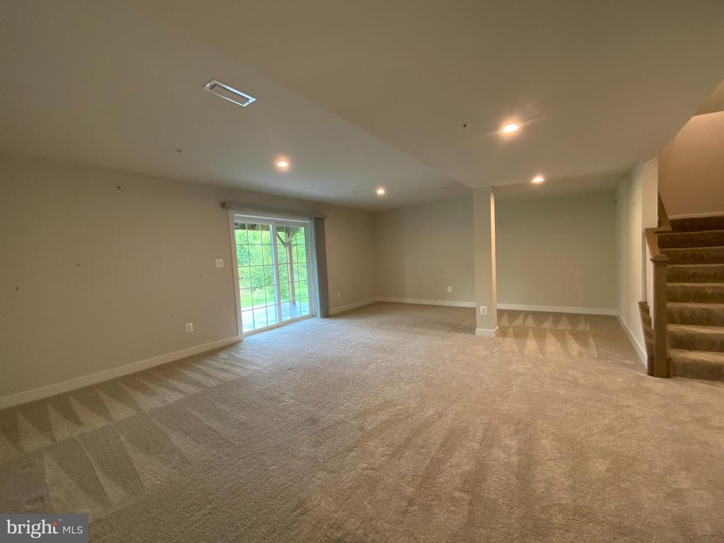 11185 WHEELER RIDGE DRIVE