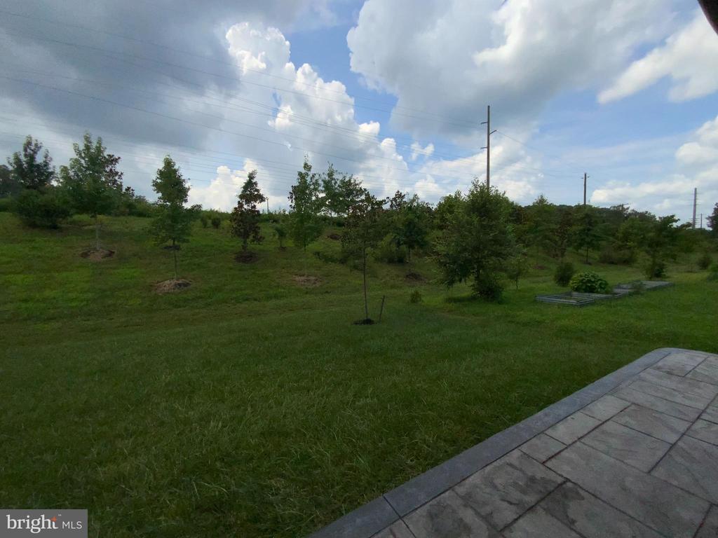 11185 WHEELER RIDGE DRIVE