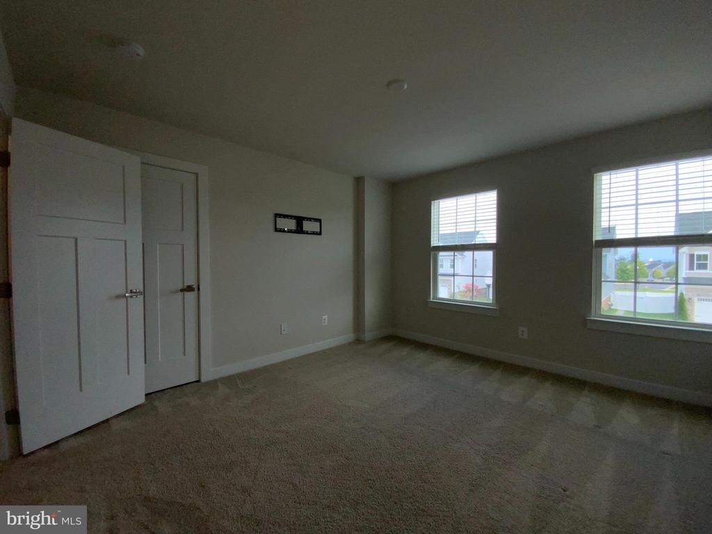 11185 WHEELER RIDGE DRIVE