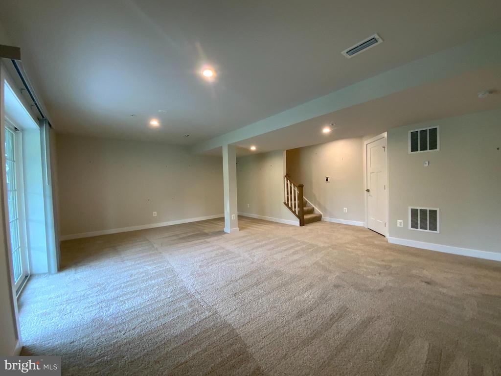 11185 WHEELER RIDGE DRIVE