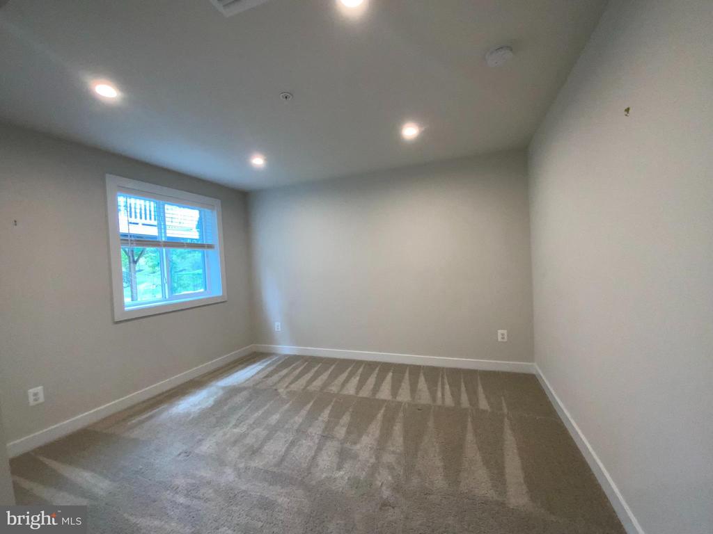 11185 WHEELER RIDGE DRIVE