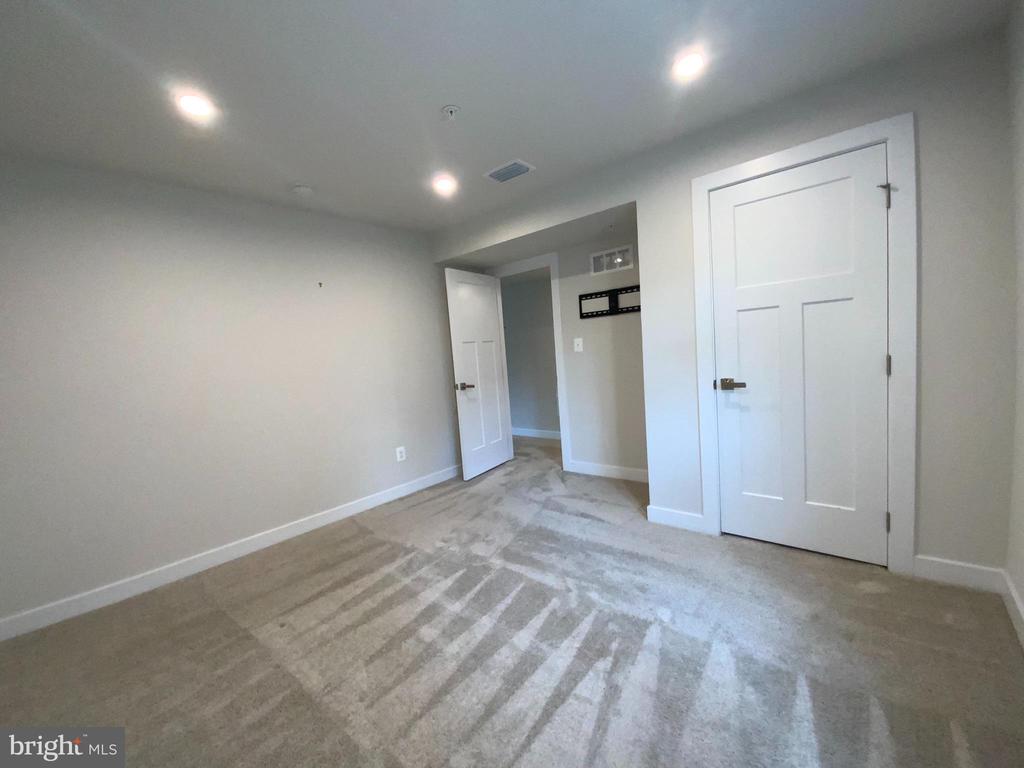 11185 WHEELER RIDGE DRIVE