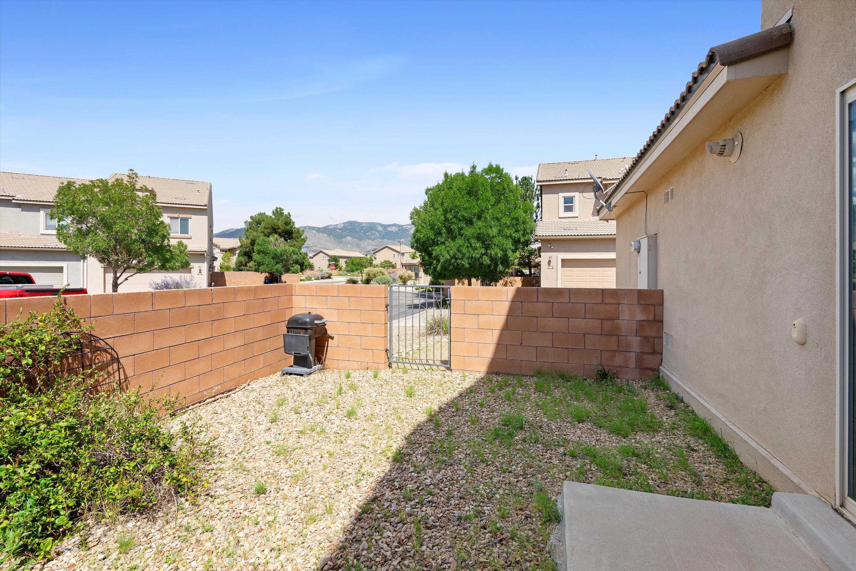 10832 Crissy Field Way NE