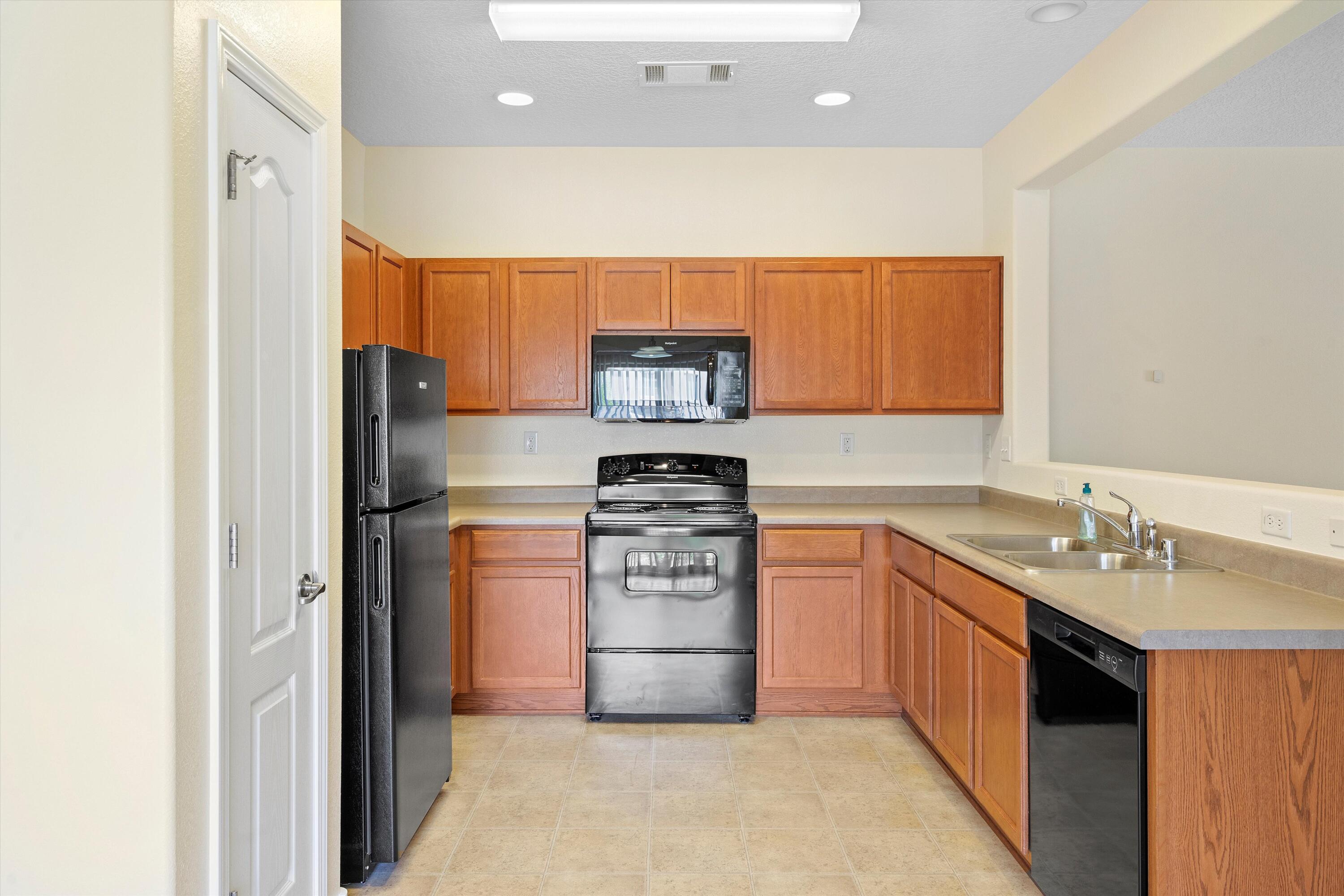 10832 Crissy Field Way NE