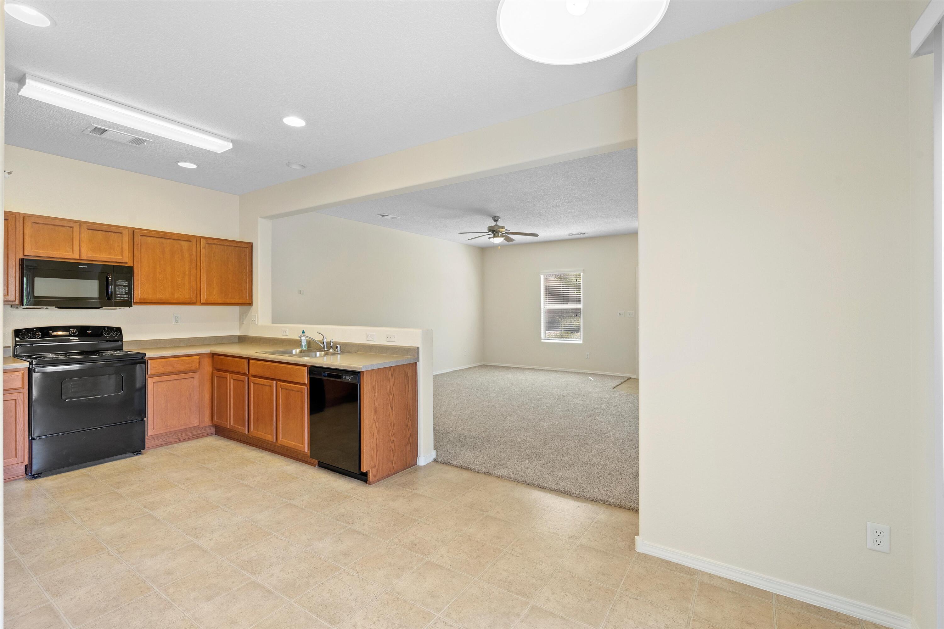 10832 Crissy Field Way NE