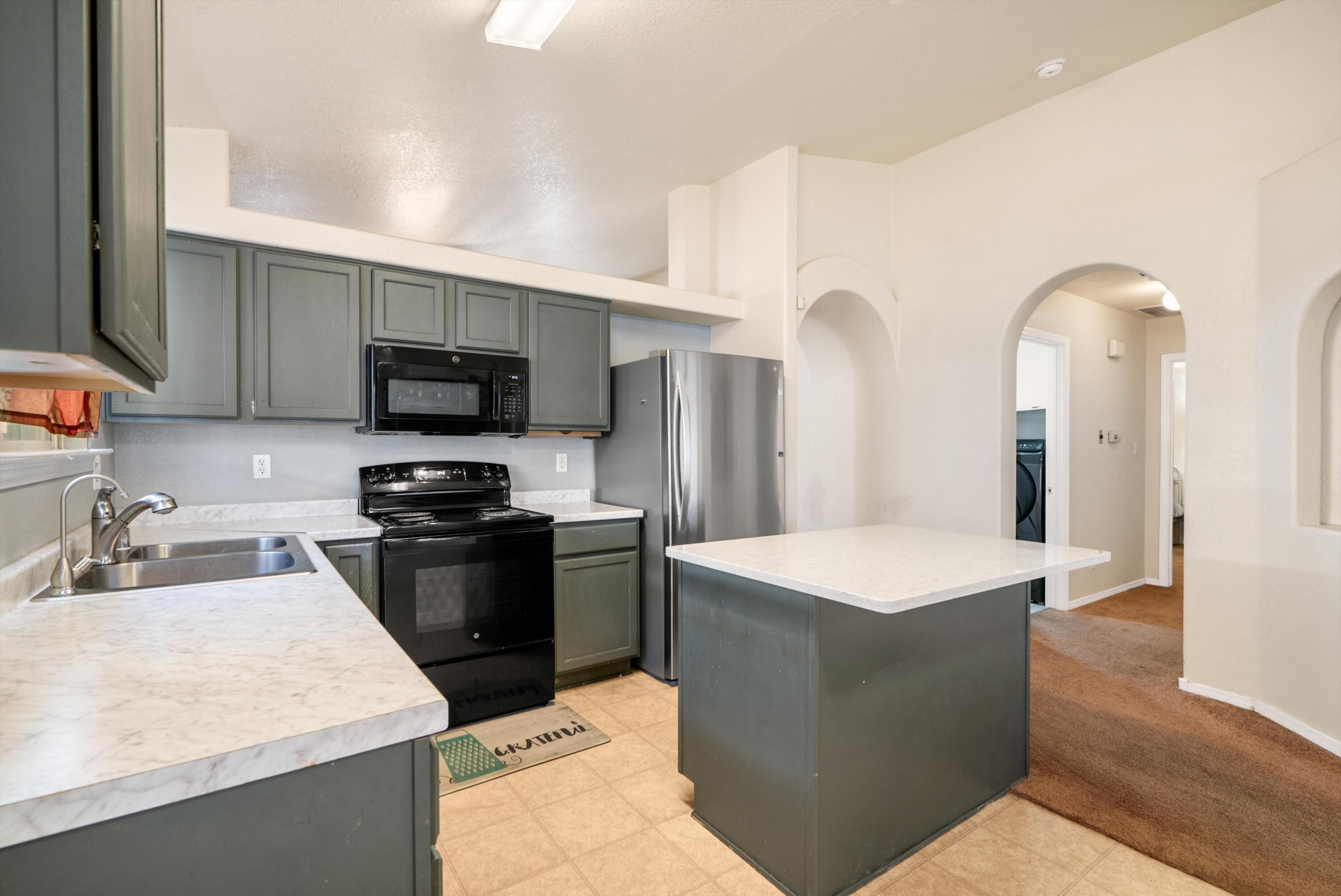 7112 Dona Angelica Avenue SW