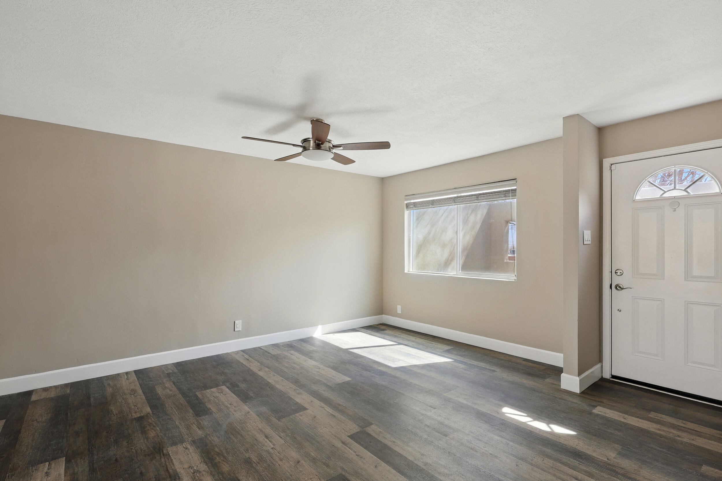1308 Linda Court NW