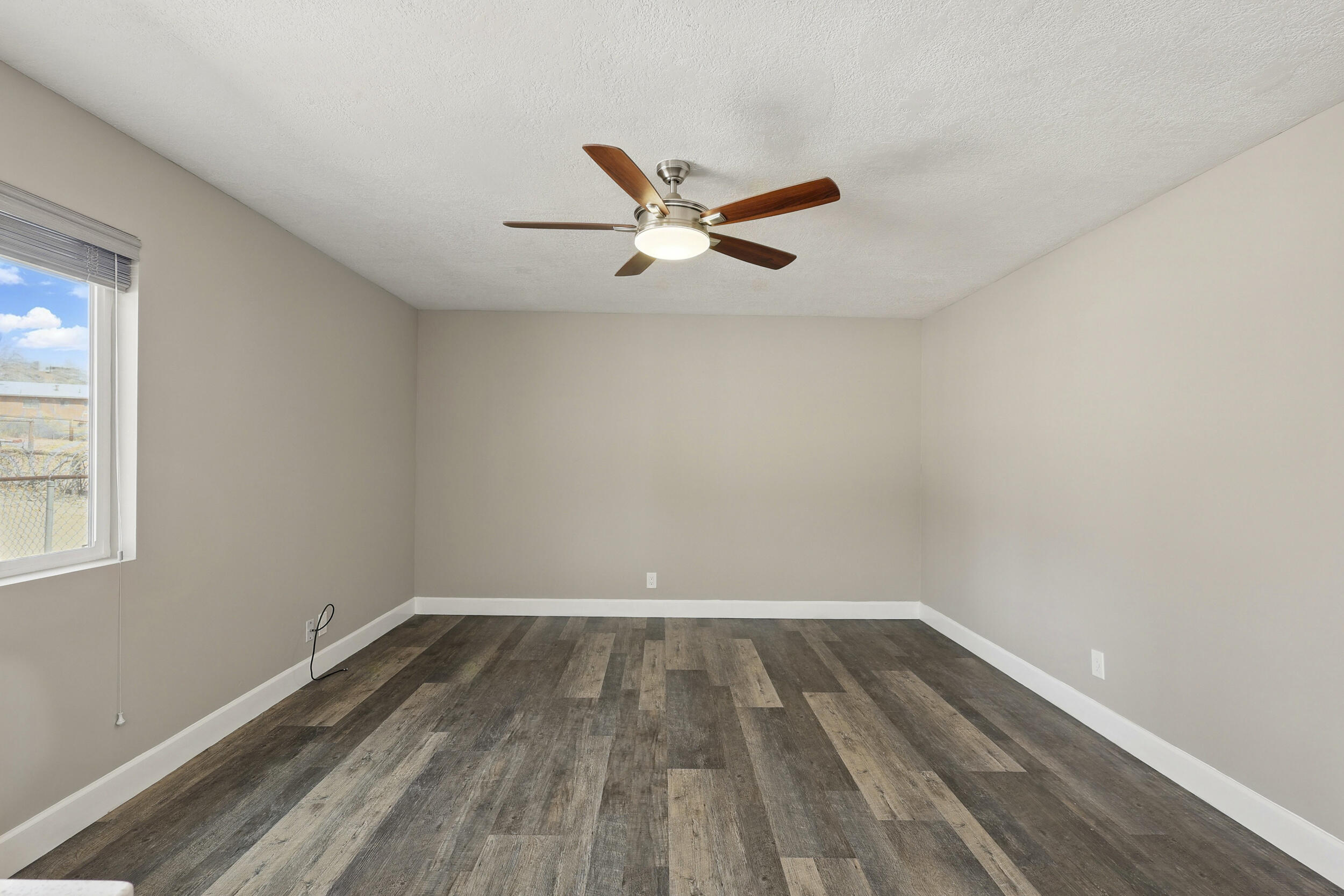 1308 Linda Court NW