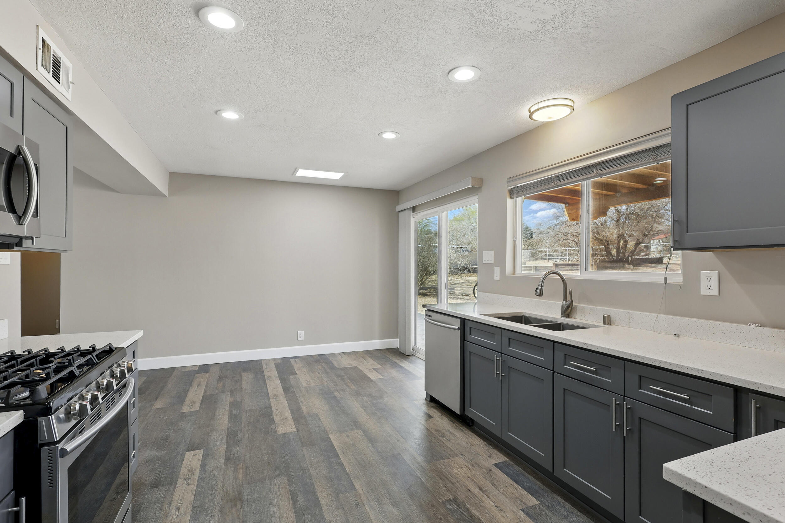 1308 Linda Court NW