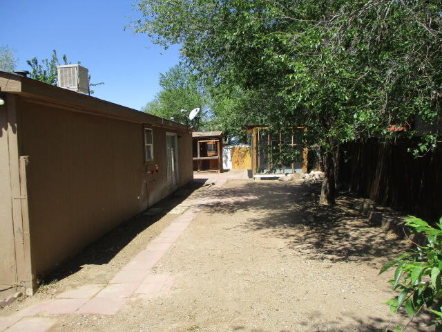 707 MOUNTAIN VIEW Drive