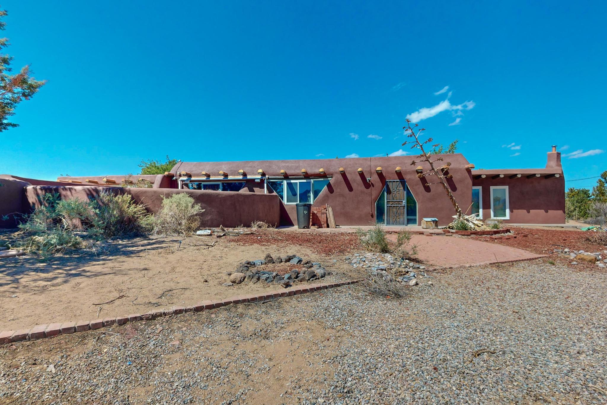 1440 Calle Cielo Vista Road