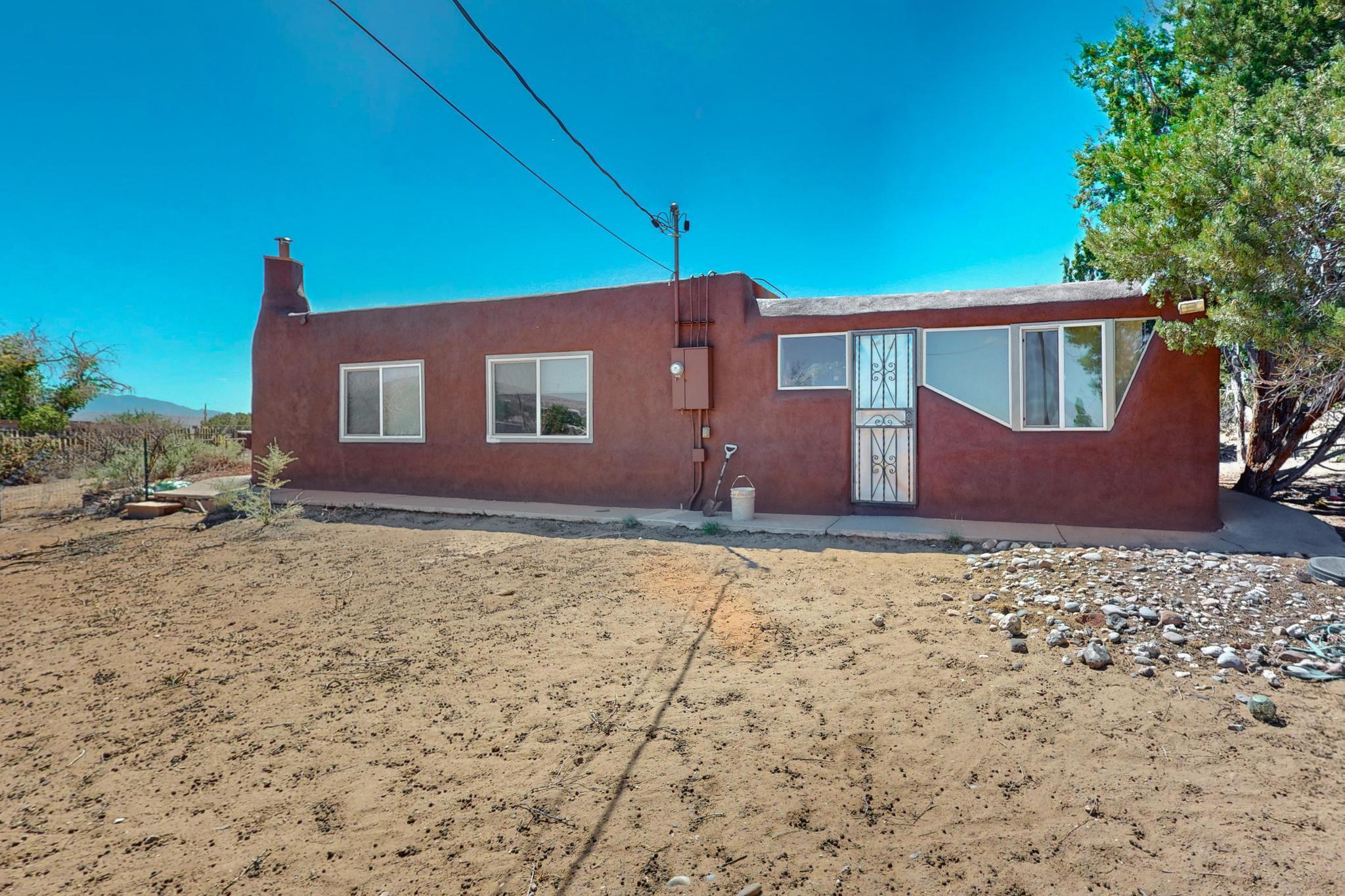 1440 Calle Cielo Vista Road