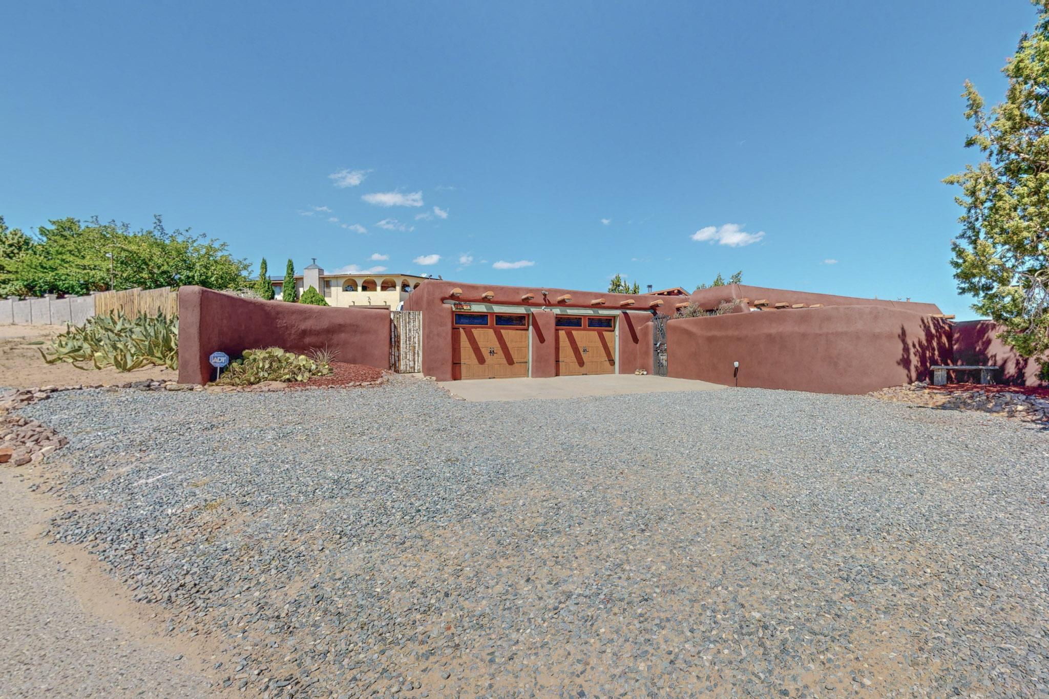 1440 Calle Cielo Vista Road