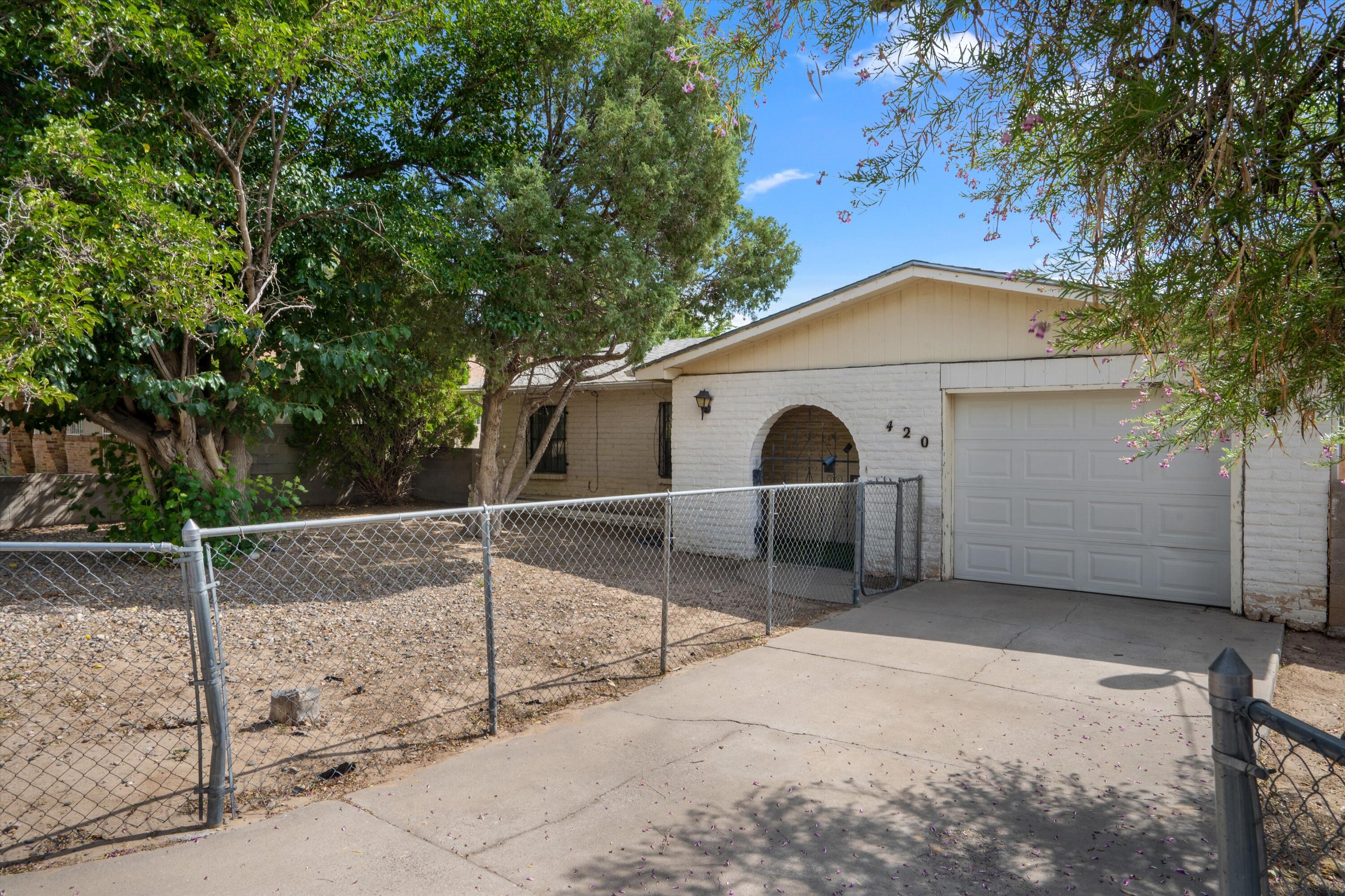 420 Regina Drive NW