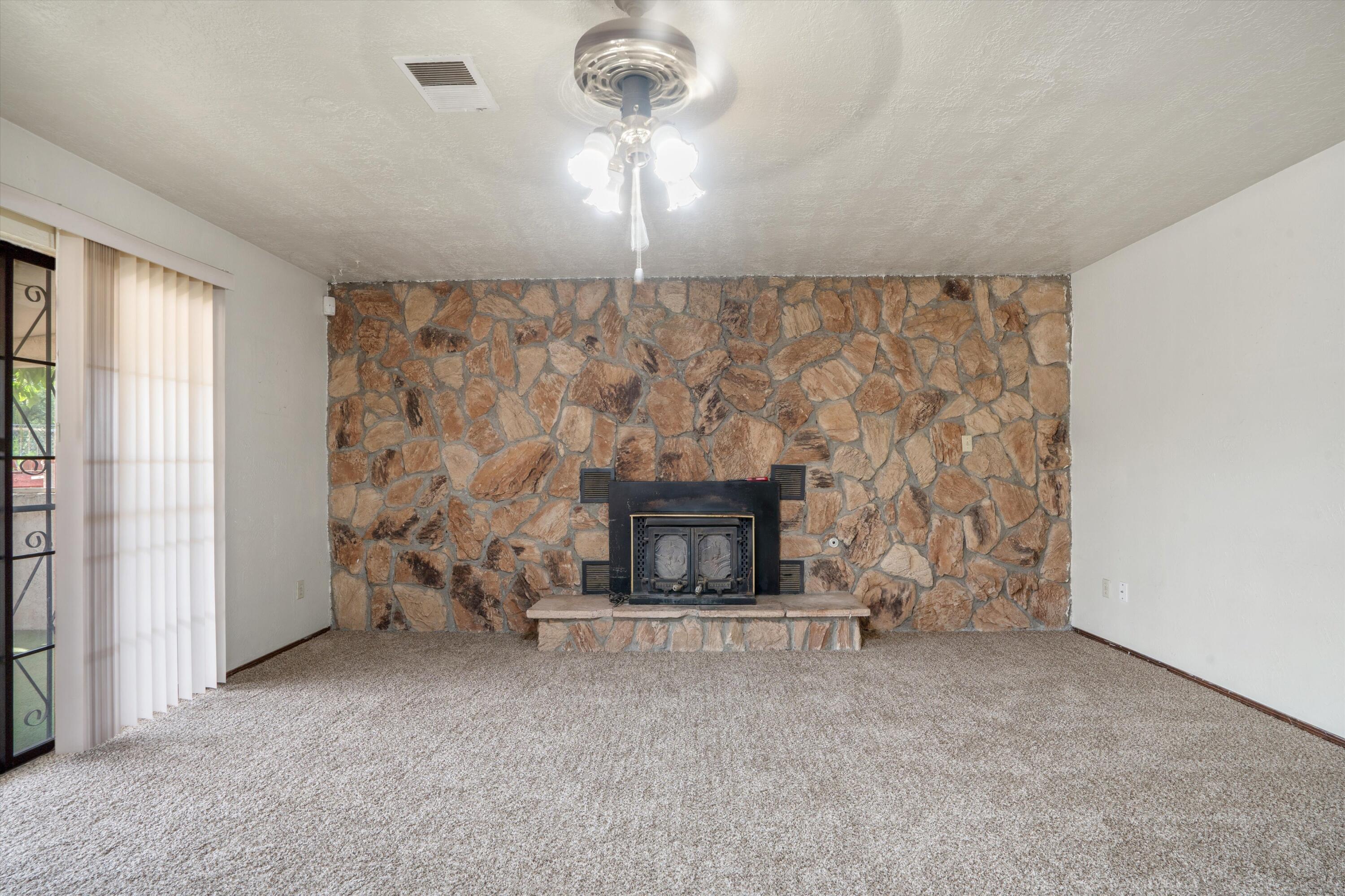 420 Regina Drive NW