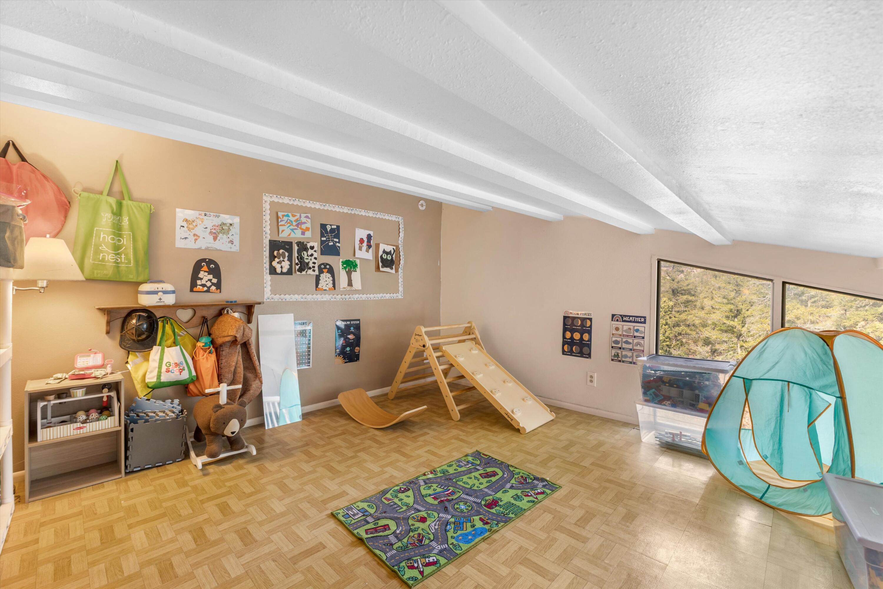 750 San Diego Loop