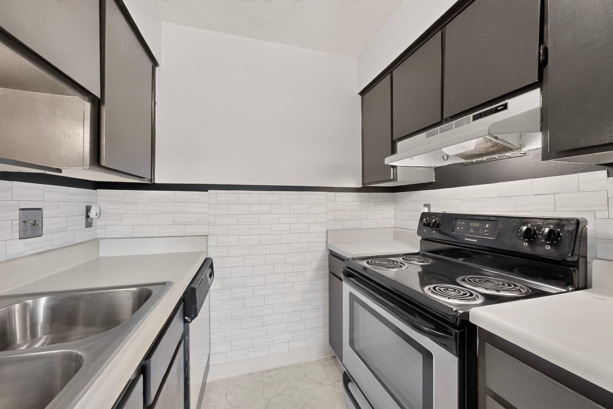 4601 Carlisle Boulevard NE APT A1