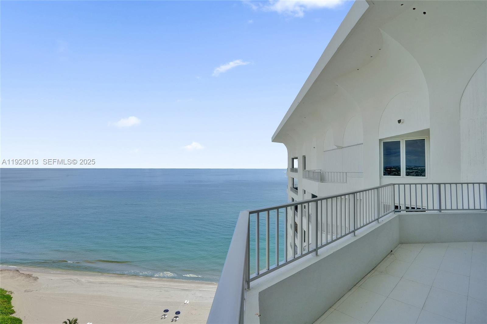 550 S Ocean Boulevard Ph-05