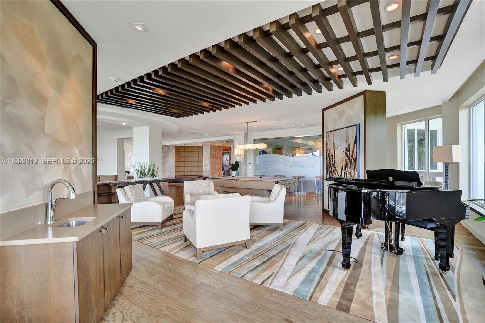 550 S Ocean Boulevard Ph-05