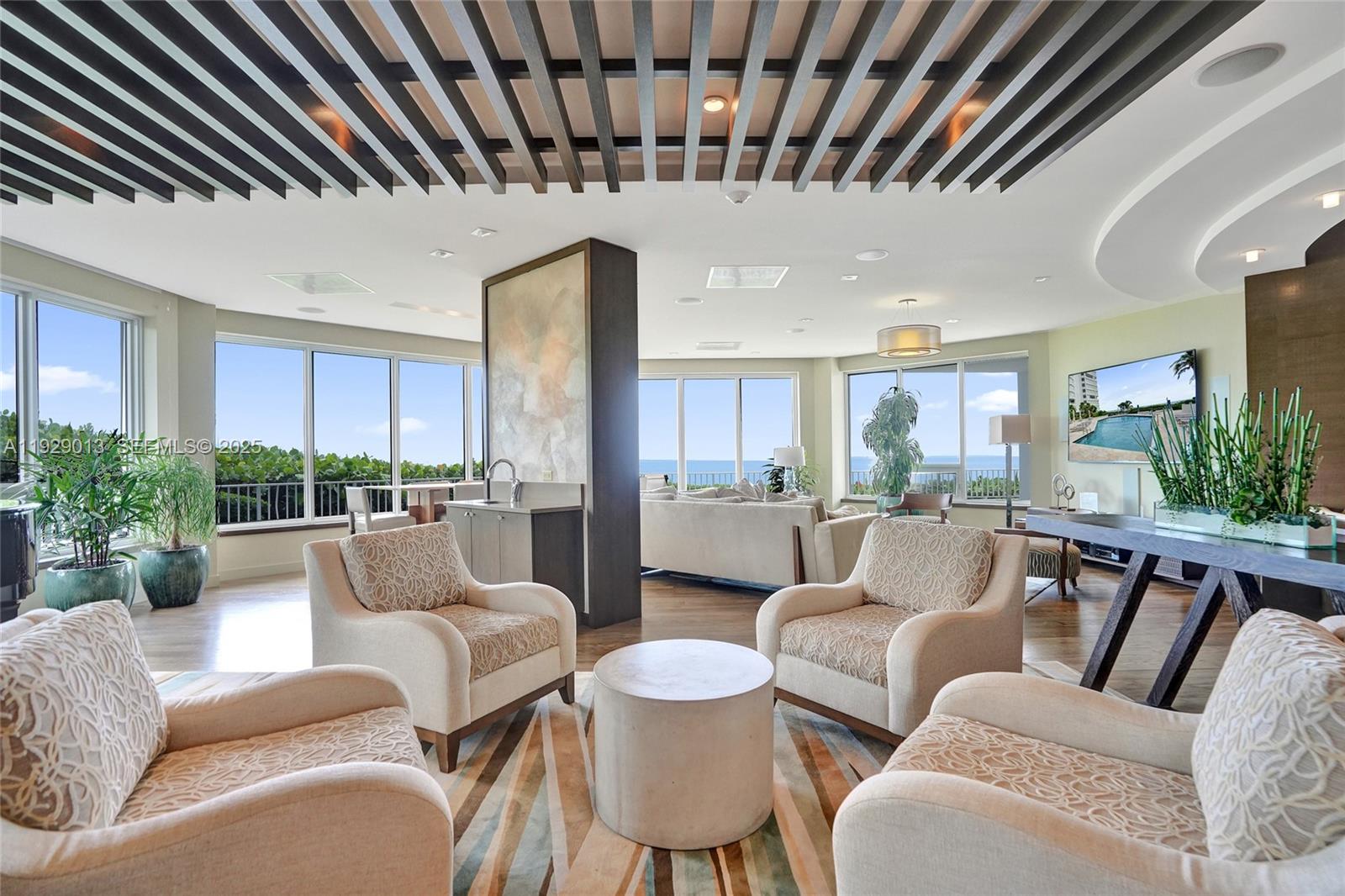 550 S Ocean Boulevard Ph-05