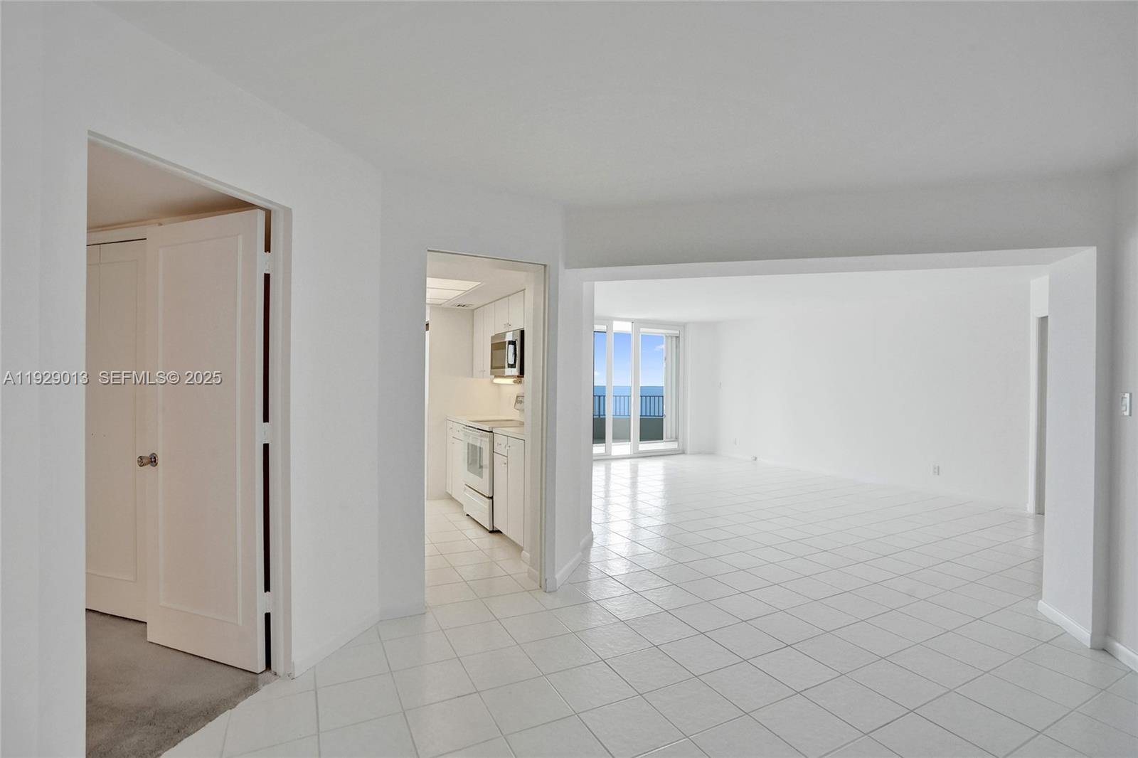 550 S Ocean Boulevard Ph-05