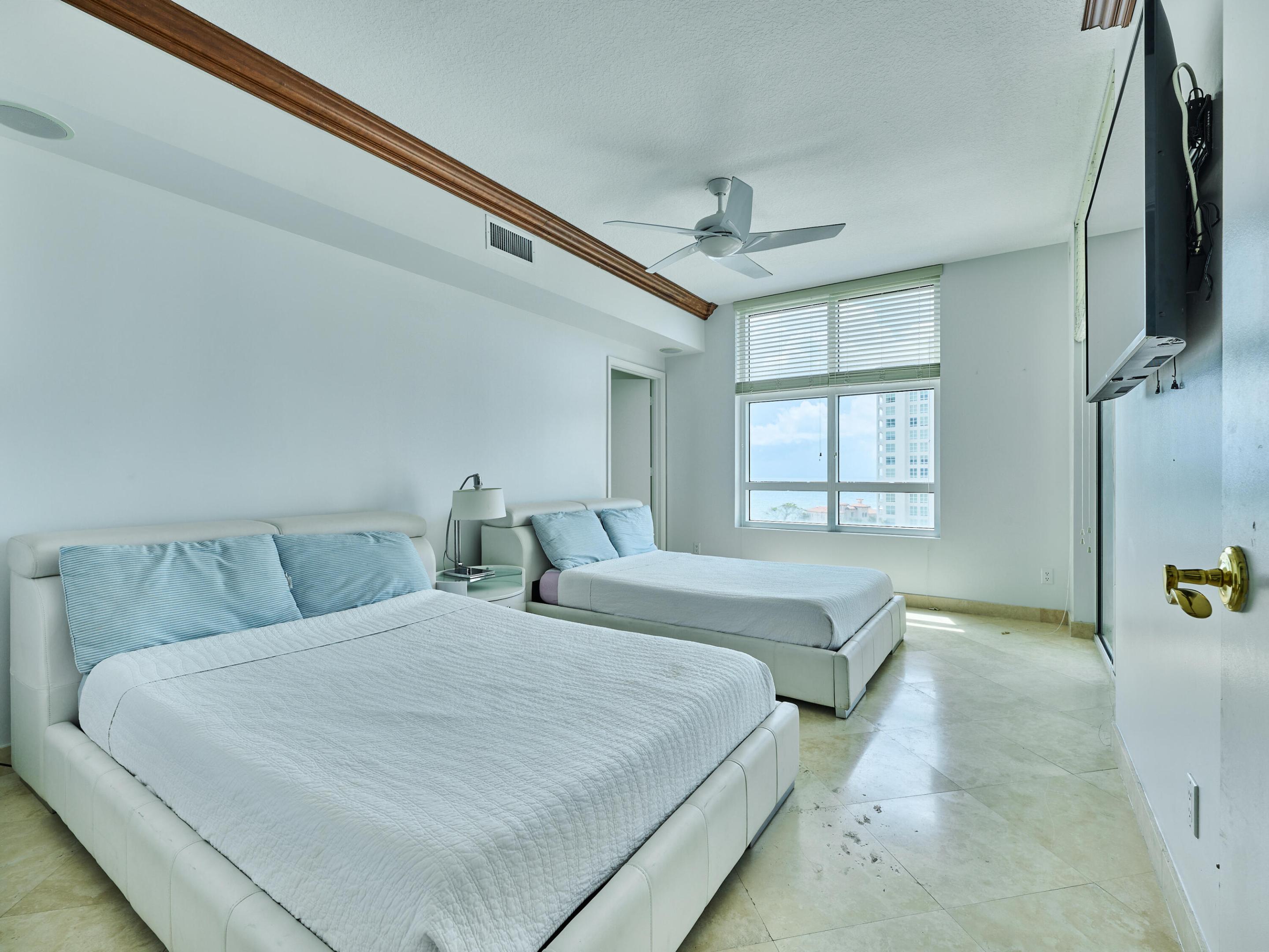 3720 S Ocean Boulevard 907