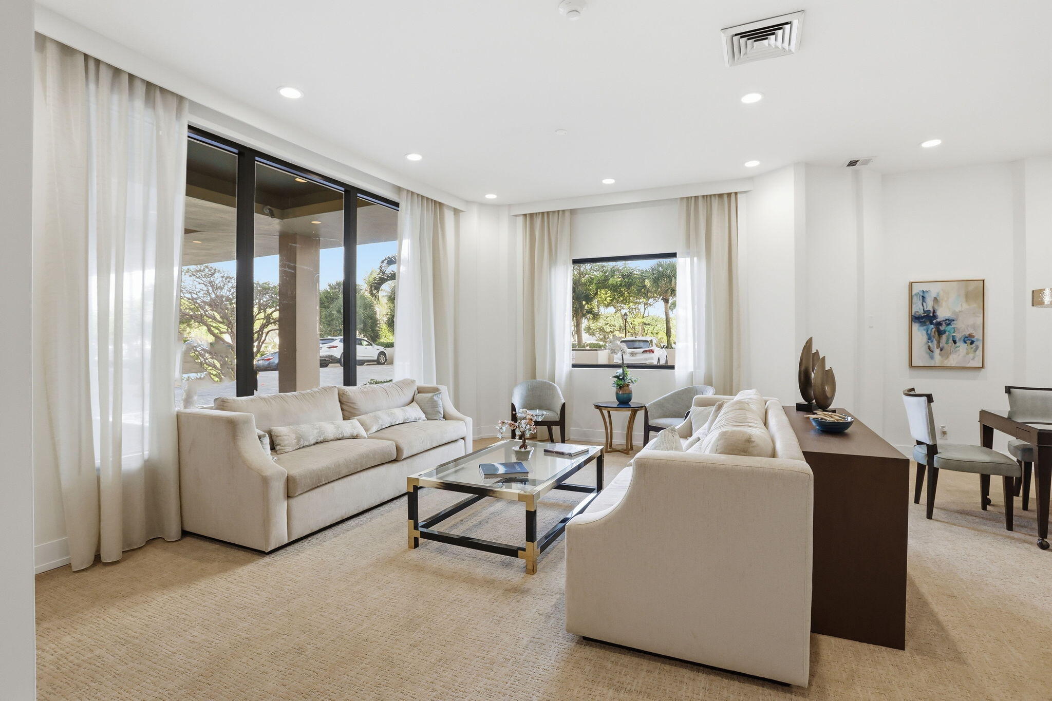 2000 S OCEAN Boulevard 2L, Lauderdale-By-The-Sea Unit: 2L