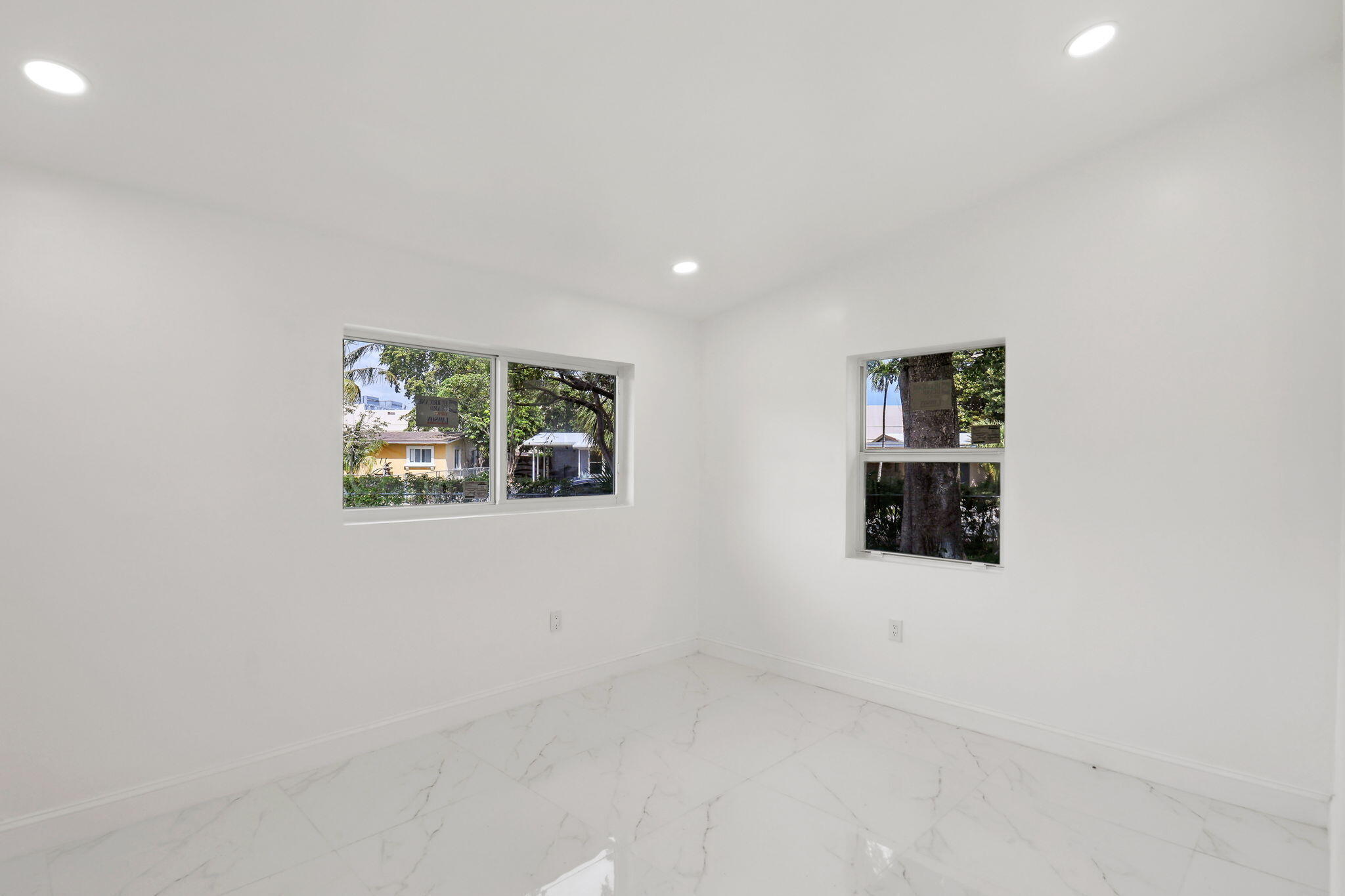 1530 NW 18TH Court