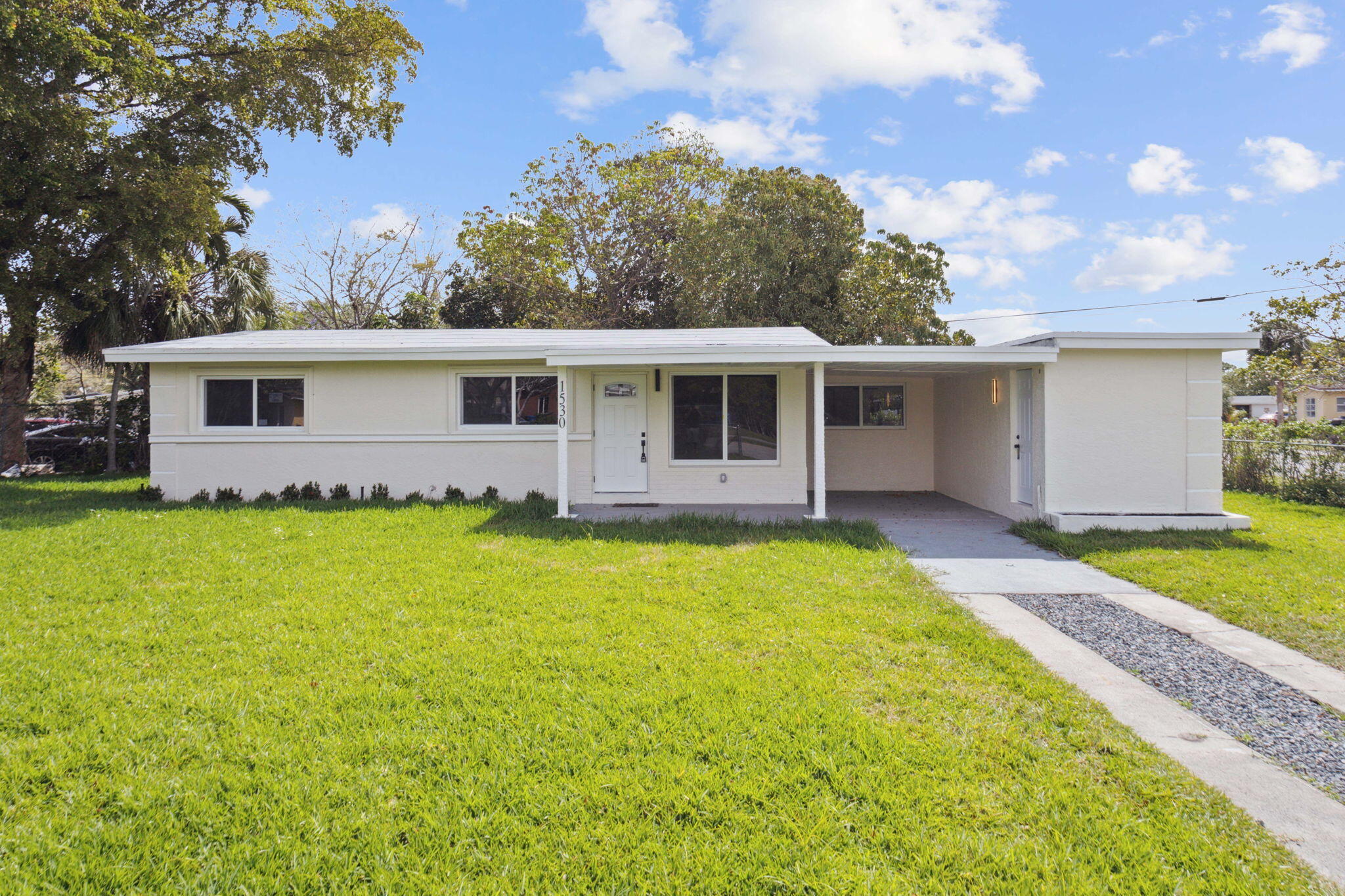 1530 NW 18TH Court