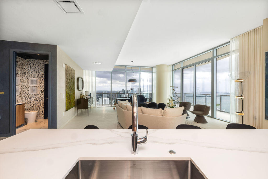 1400 Biscayne Boulevard 5104