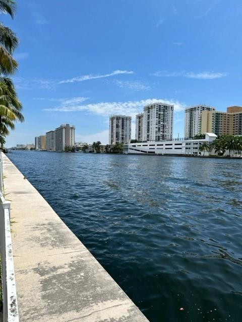 1000 Parkview Drive 102, Hallandale Beach Unit: 102