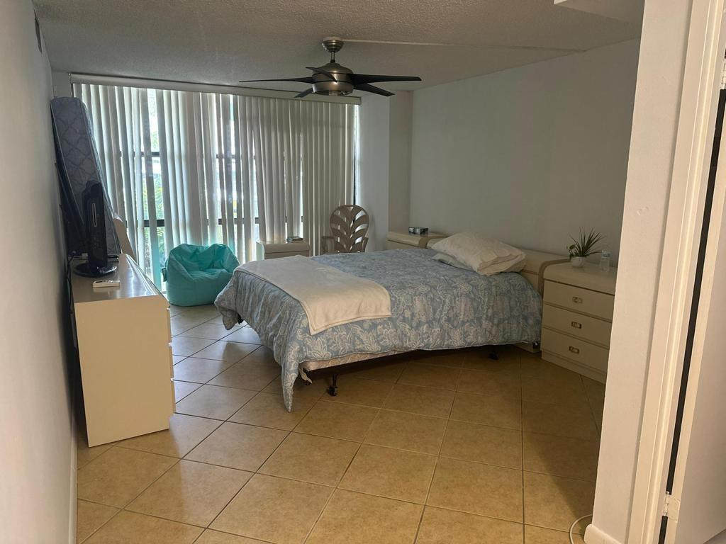 1000 Parkview Drive 102, Hallandale Beach Unit: 102