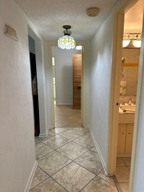 1000 Parkview Drive 102, Hallandale Beach Unit: 102