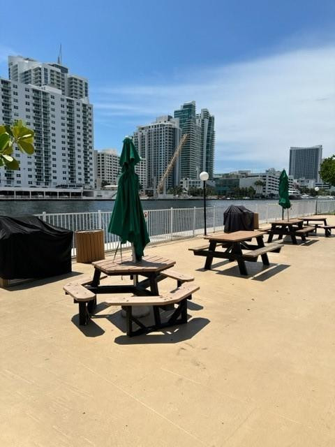 1000 Parkview Drive 102, Hallandale Beach Unit: 102