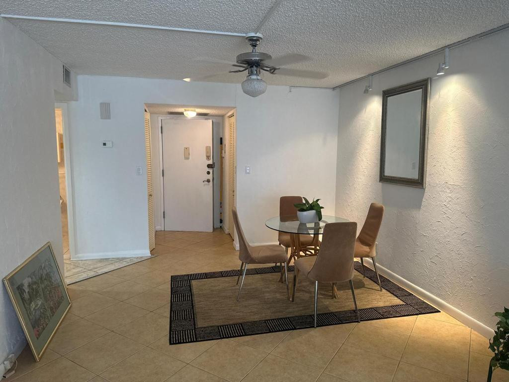 1000 Parkview Drive 102, Hallandale Beach Unit: 102