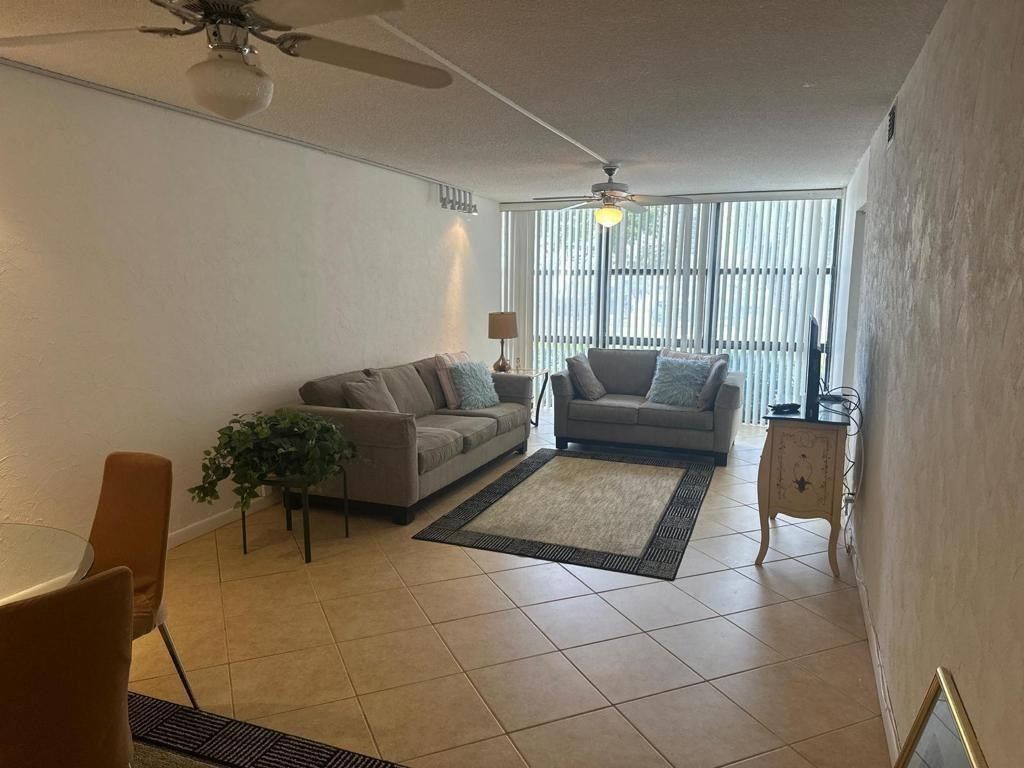 1000 Parkview Drive 102, Hallandale Beach Unit: 102