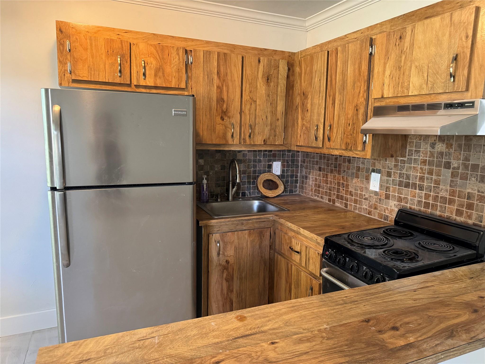 5162 NE 6th Ave 324