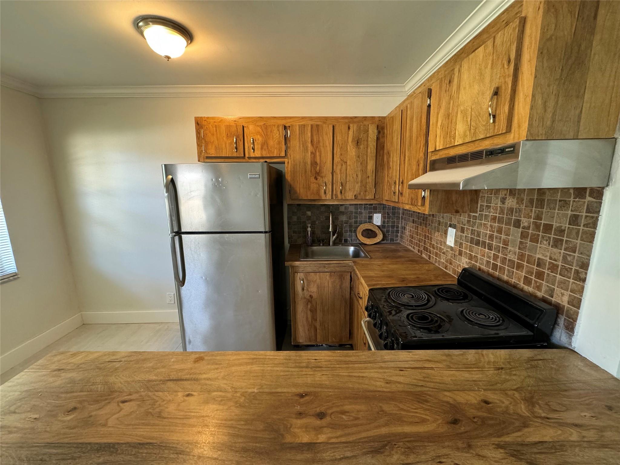 5162 NE 6th Ave 324