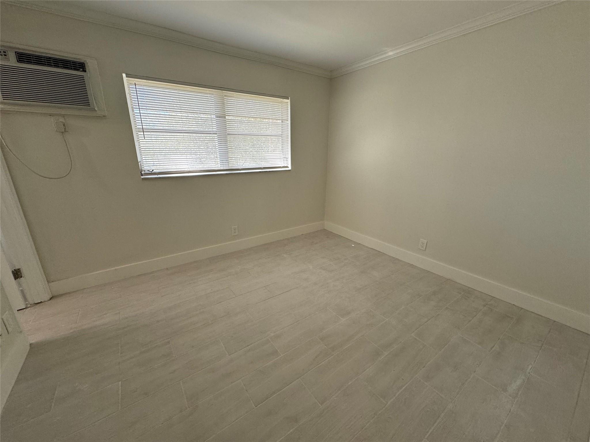 5162 NE 6th Ave 324