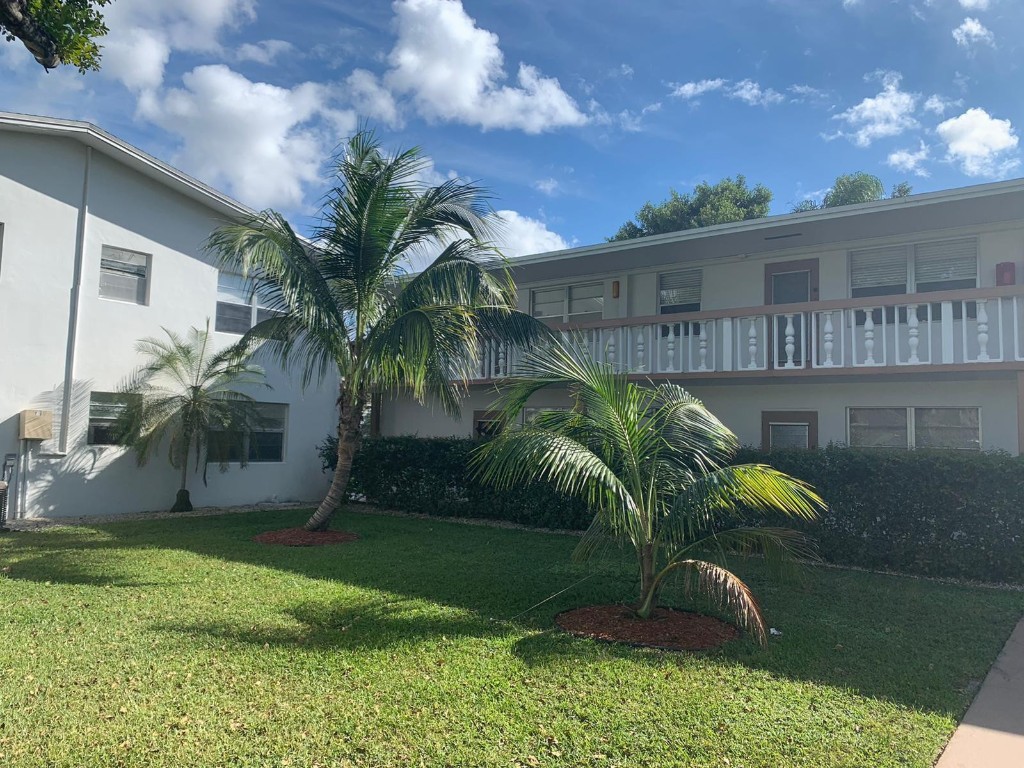 39 Westbury B 39, Deerfield Beach Unit: 39