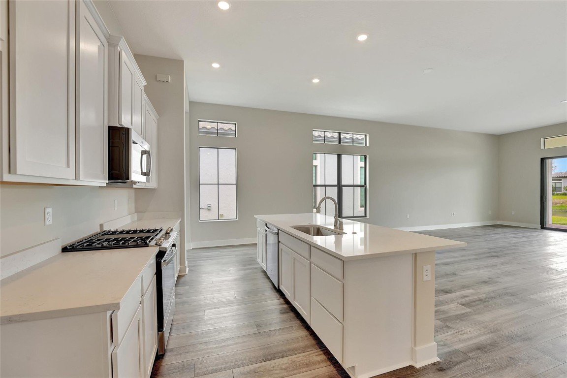 8148 Liberty Way, Parkland