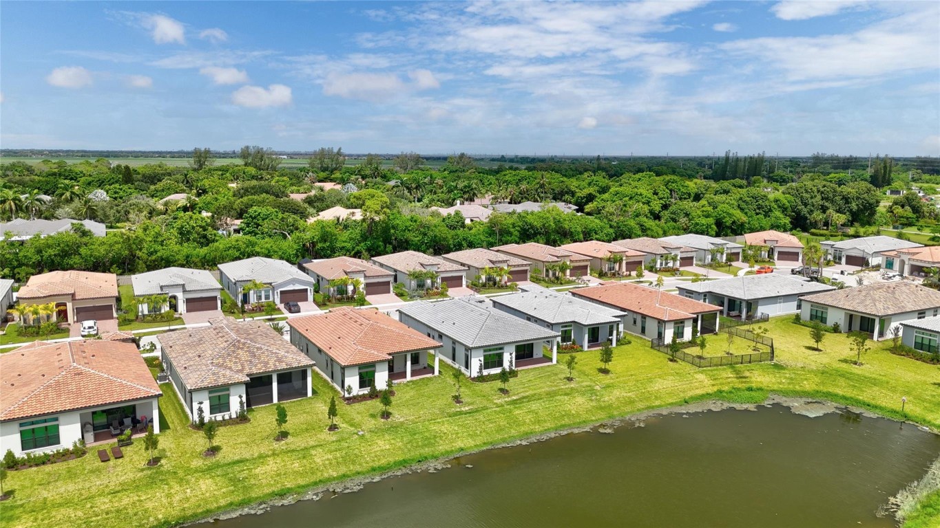 8148 Liberty Way, Parkland